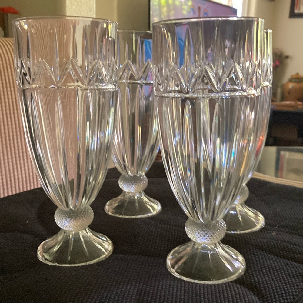 Waterford Crystal Clear Glasses Set